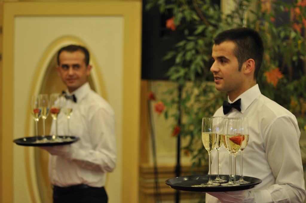 Hotel Victory Prisztina Zewnętrze zdjęcie