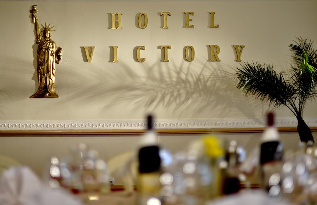 Hotel Victory Prisztina Zewnętrze zdjęcie