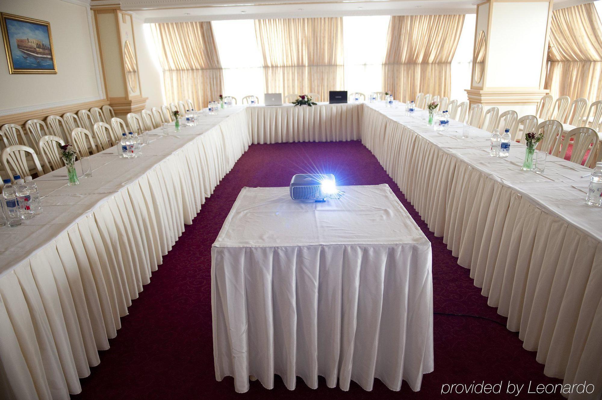 Hotel Victory Prisztina Zaplecze biznesowe zdjęcie